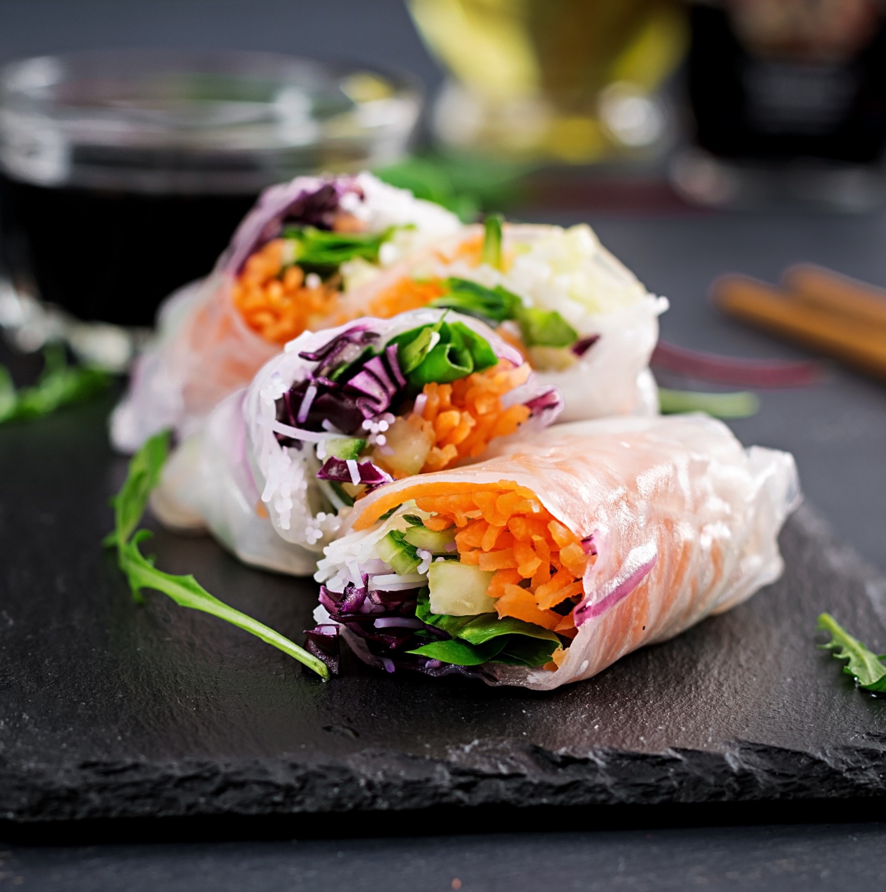 https://www.sansumclinic.org/images/default-source/stock-images/recipes/vegetarian-spring-rolls.jpg?sfvrsn=e98d48b4_1